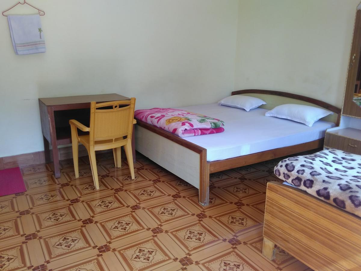 Maa Ananda Mayee Guest House Binsar Eksteriør billede