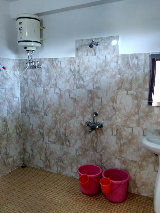 Maa Ananda Mayee Guest House Binsar Eksteriør billede